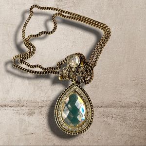 Antique look gold necklace pear stone brand new